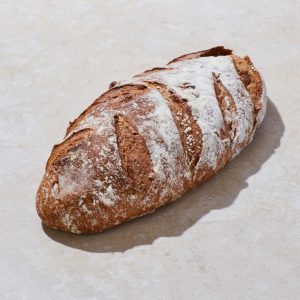 לחם מחמצת אגוזים